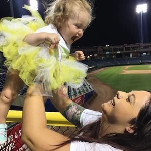 Meet your Posher, Noelle